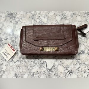 Jessica Simpson zippered wallet